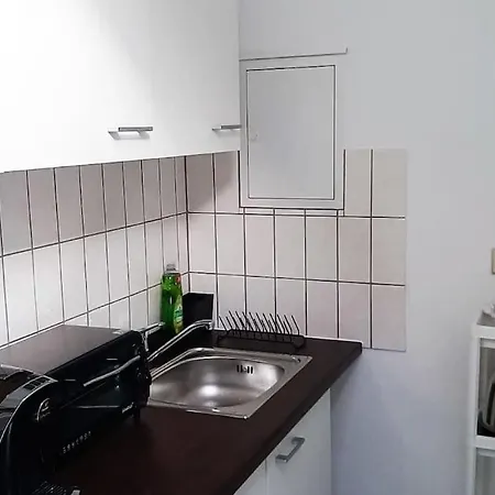 Schones Nahe Weinstrasse Und Pfalzer Wald Apartment Mutterstadt